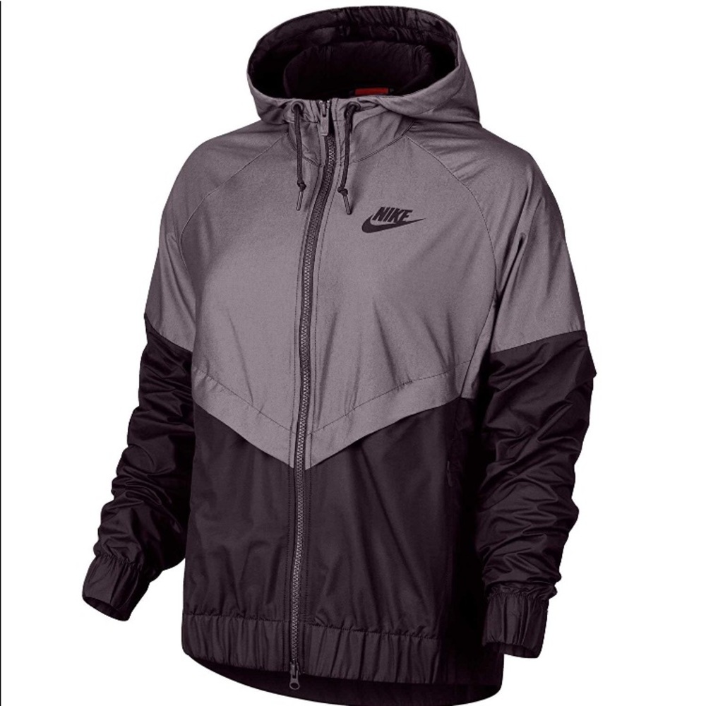 Nike windrunner women’s size small jacket